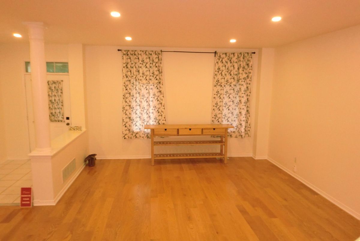 32 Leitch Avenue Toronto 32 Leitch Avenue Toronto