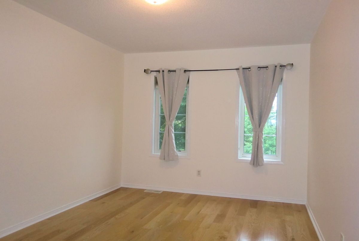 32 Leitch Avenue Toronto 32 Leitch Avenue Toronto