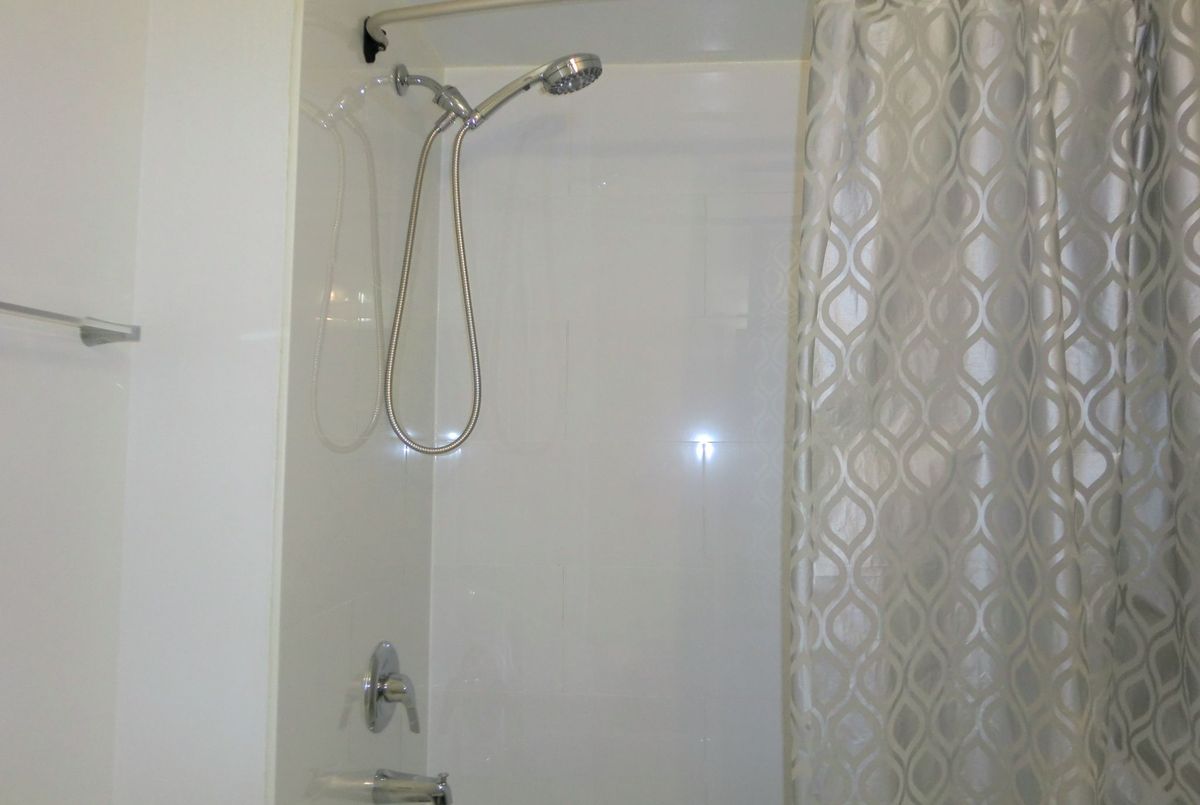 32 Leitch Avenue Toronto 32 Leitch Avenue Toronto