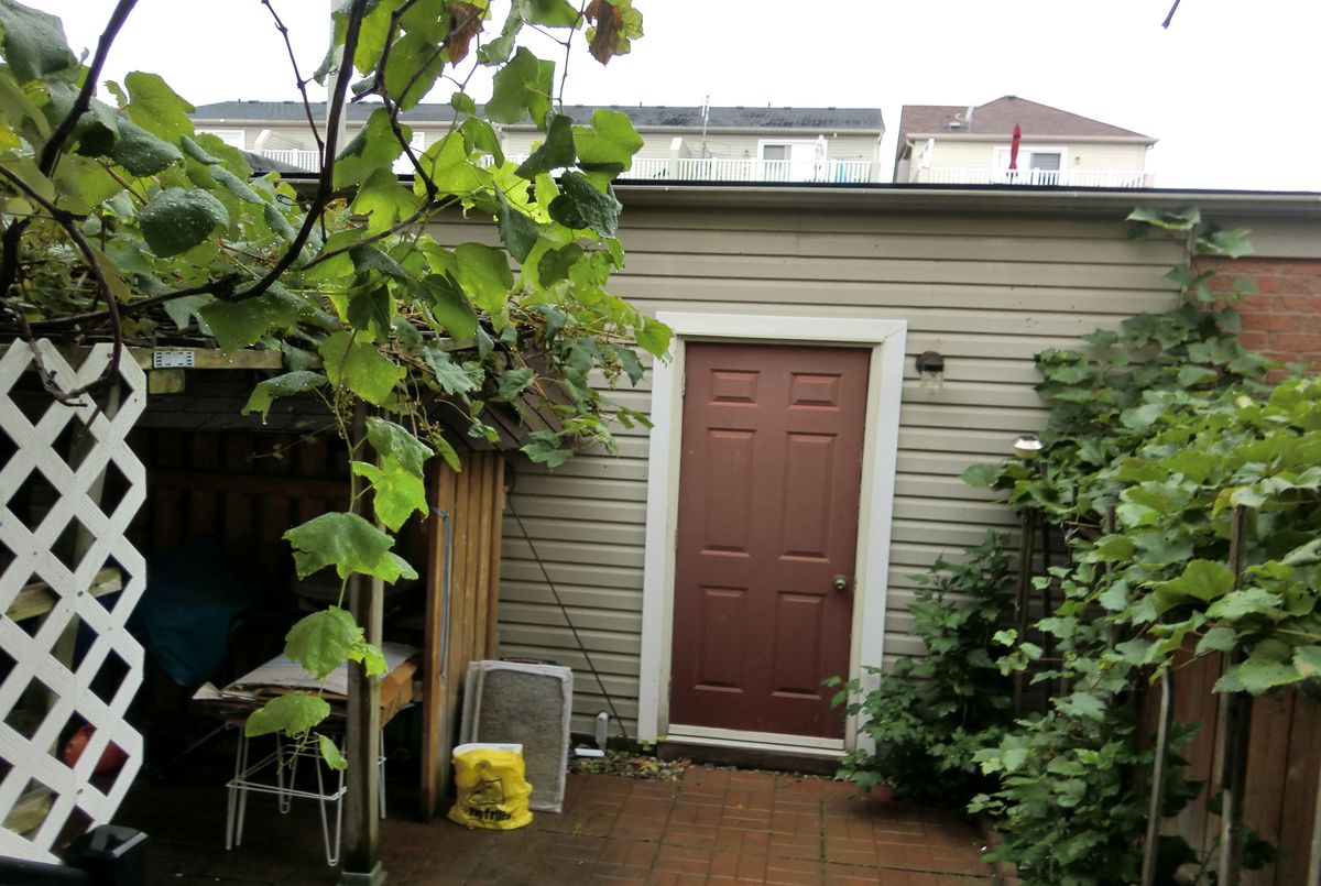 32 Leitch Avenue Toronto 32 Leitch Avenue Toronto