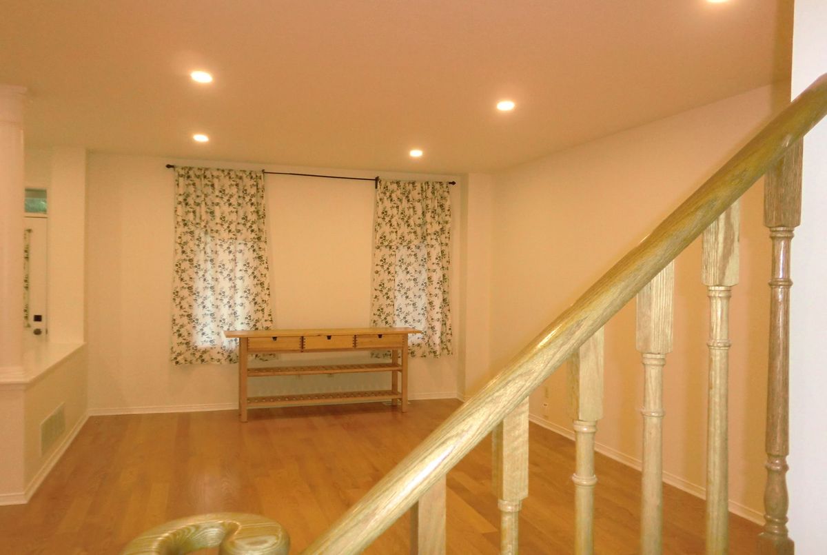 32 Leitch Avenue Toronto 32 Leitch Avenue Toronto