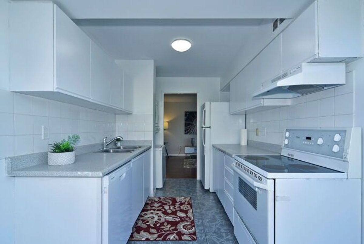 3077 Weston Road Toronto 3077 Weston Road Toronto