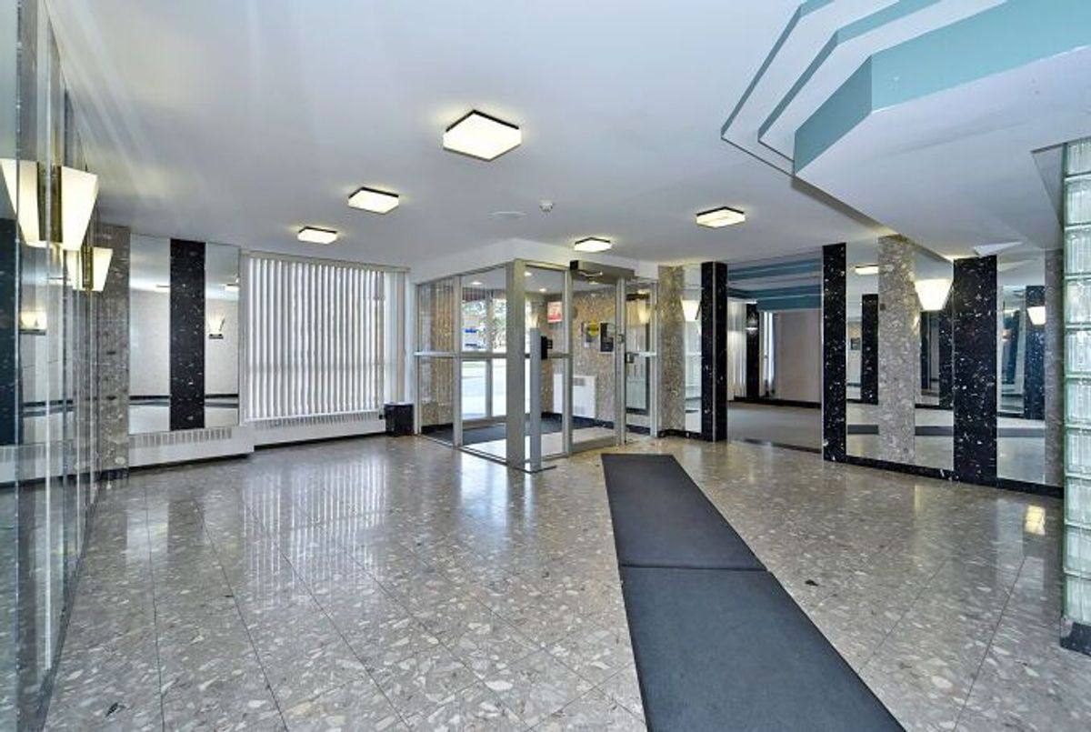 3077 Weston Road Toronto 3077 Weston Road Toronto