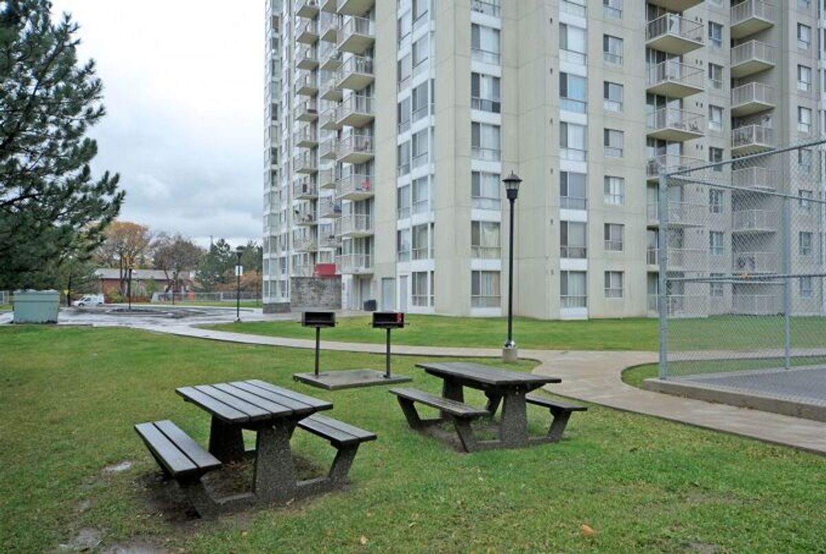 3077 Weston Road Toronto 3077 Weston Road Toronto