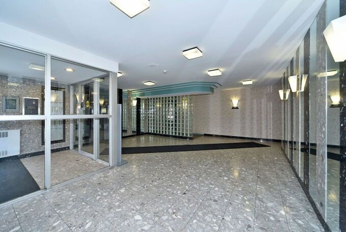 3077 Weston Road Toronto 3077 Weston Road Toronto