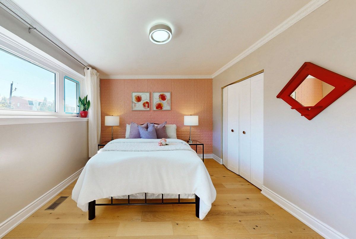 16 Frith Road Toronto 16 Frith Road Toronto