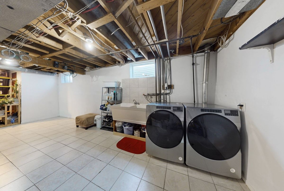 16 Frith Road Toronto 16 Frith Road Toronto