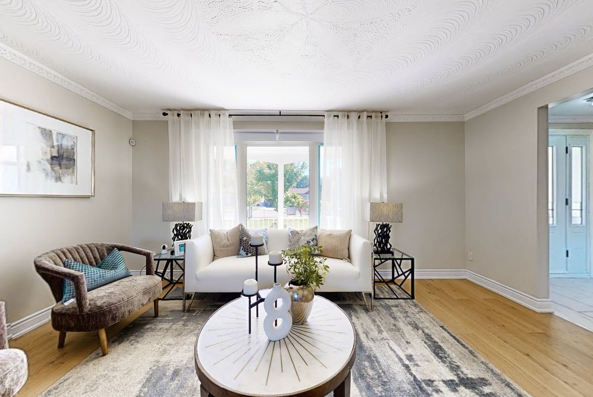 16 Frith Road Toronto 16 Frith Road Toronto