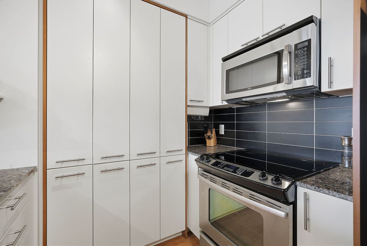 1 Valhalla Inn Road Toronto 1 Valhalla Inn Road Toronto