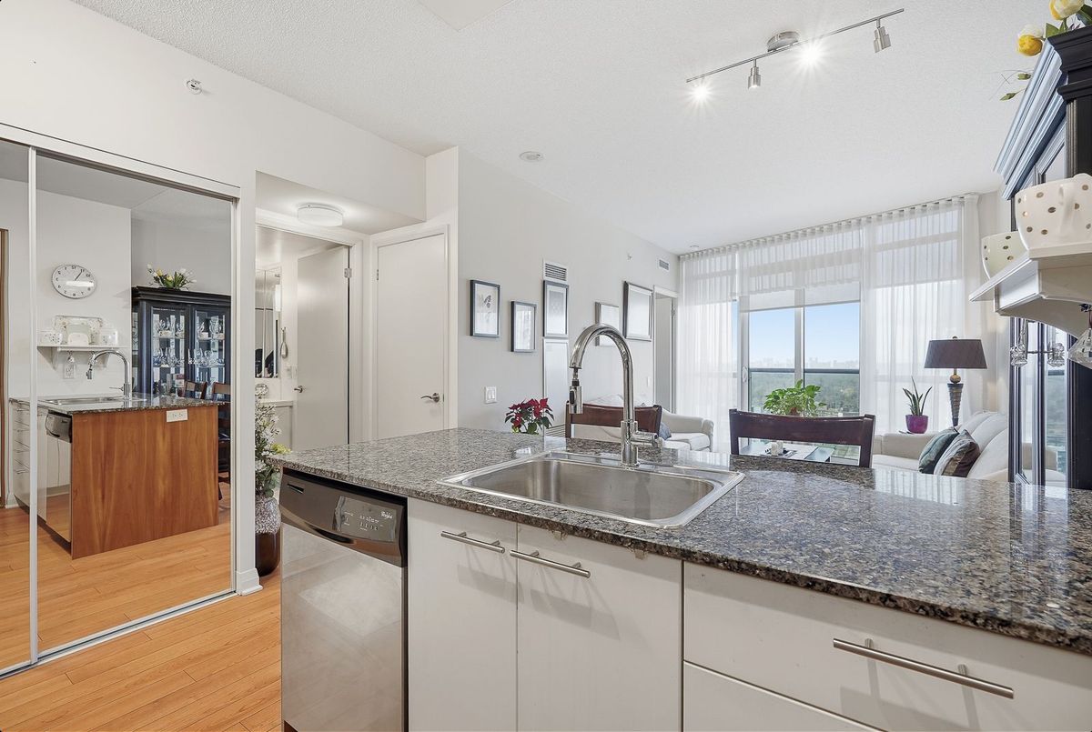 1 Valhalla Inn Road Toronto 1 Valhalla Inn Road Toronto