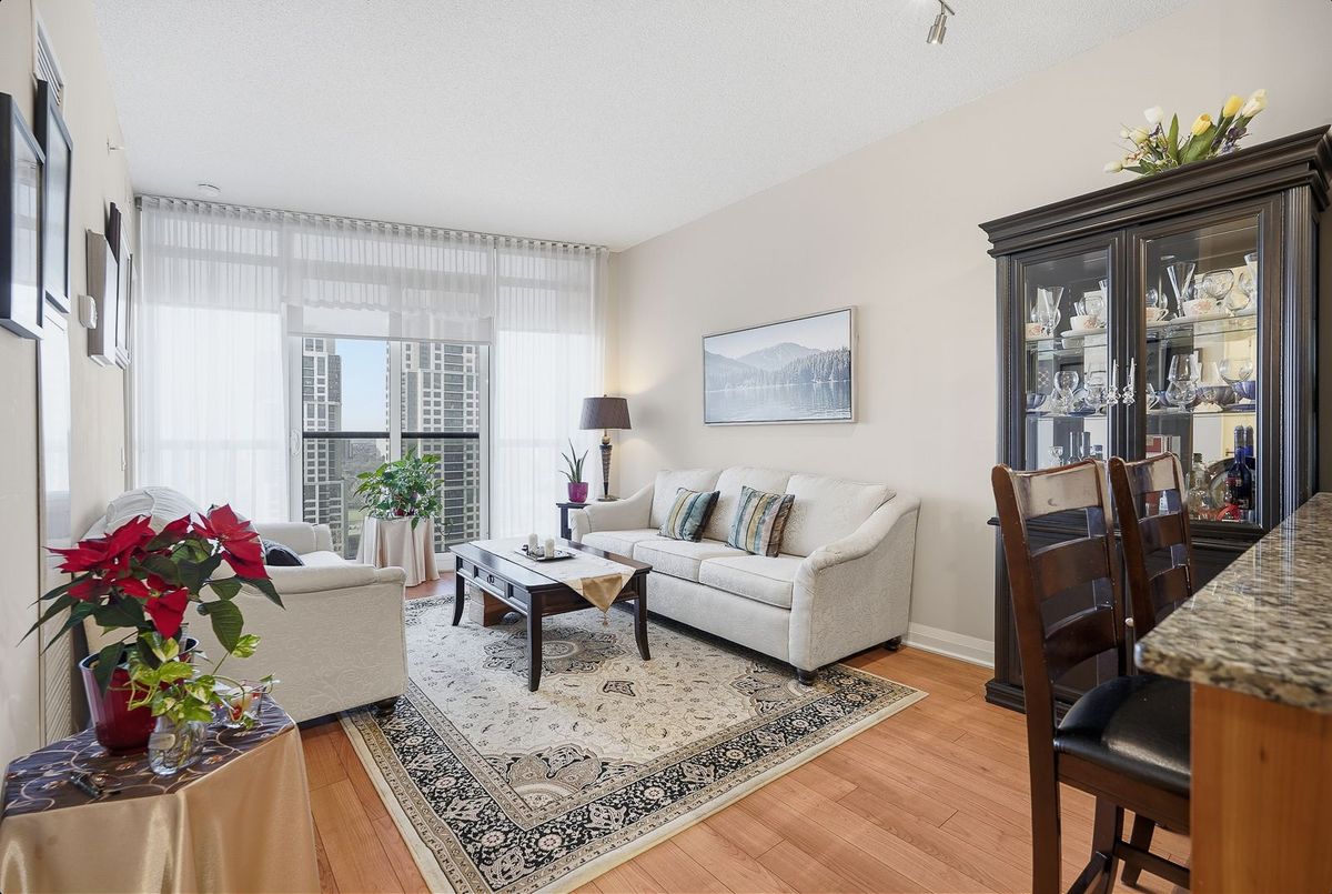 1 Valhalla Inn Road Toronto 1 Valhalla Inn Road Toronto