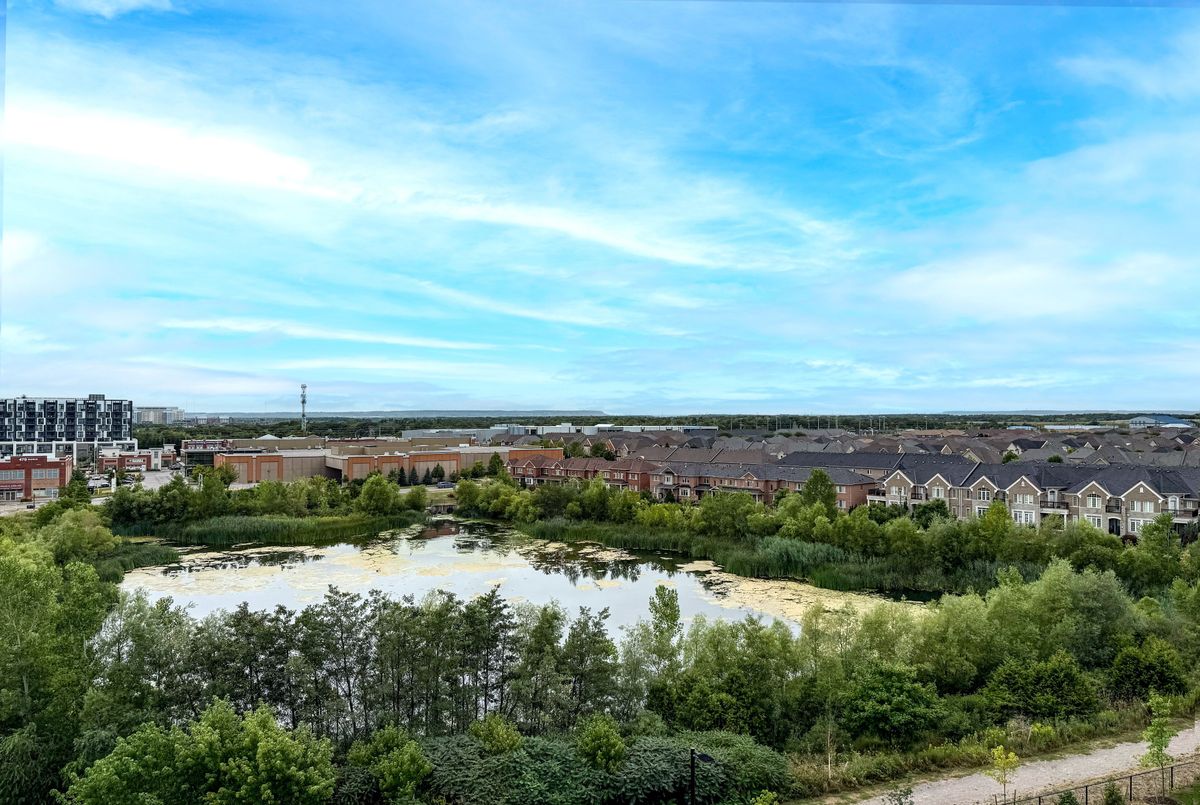 405 Dundas Street W Oakville 405 Dundas Street W Oakville