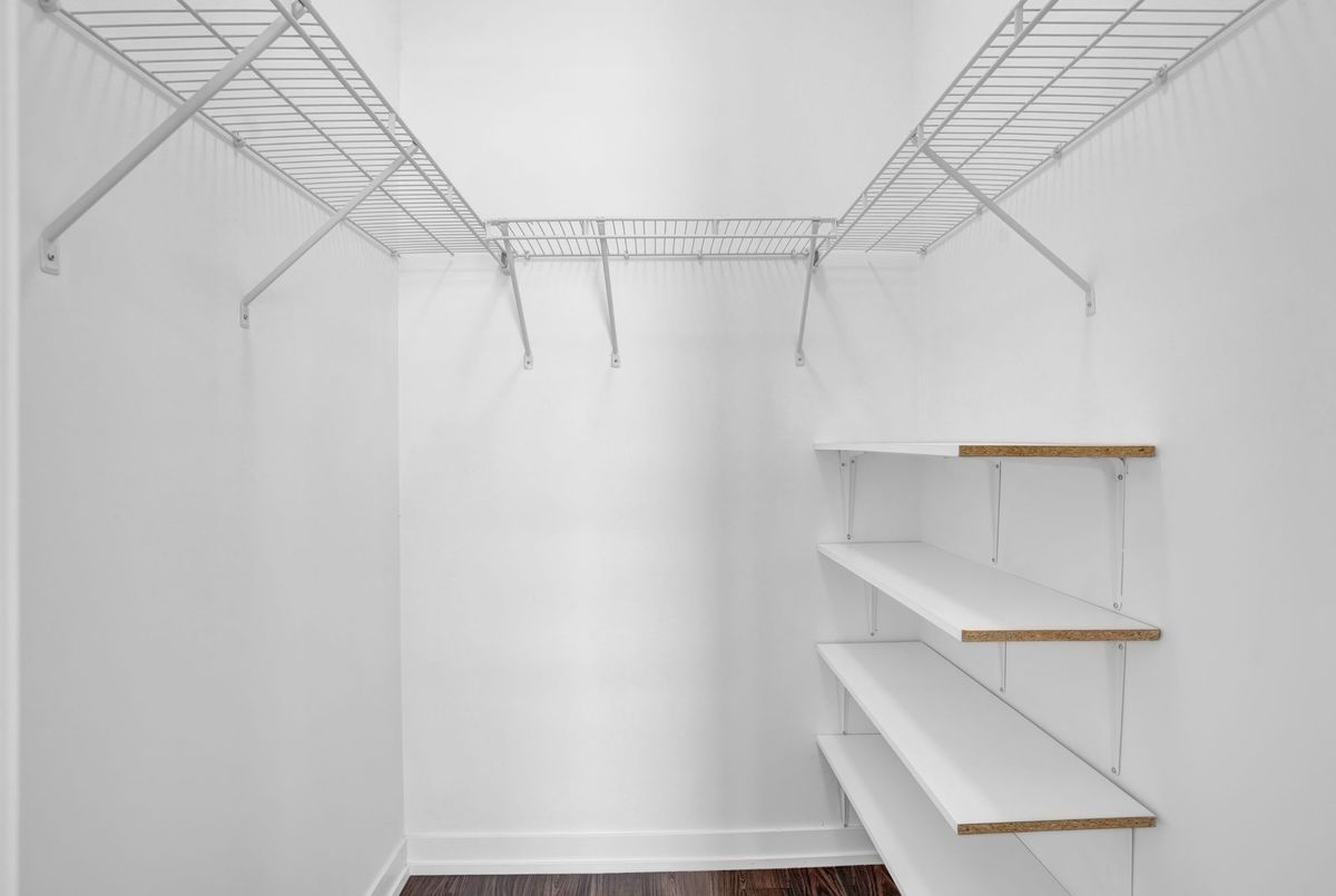 2560 Eglinton Avenue W Mississauga 2560 Eglinton Avenue W Mississauga