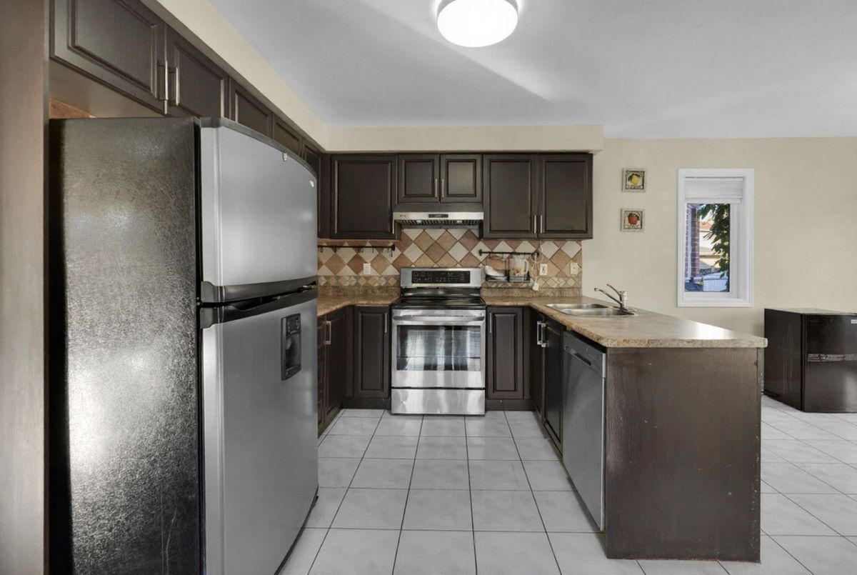 41 Fallstar Crescent Brampton 41 Fallstar Crescent Brampton