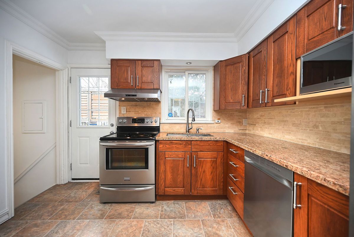 76 Eldomar Avenue Brampton 76 Eldomar Avenue Brampton