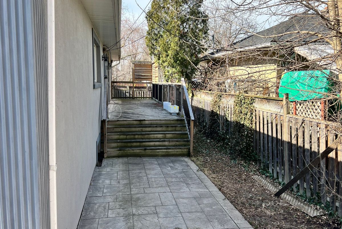 76 Eldomar Avenue Brampton 76 Eldomar Avenue Brampton