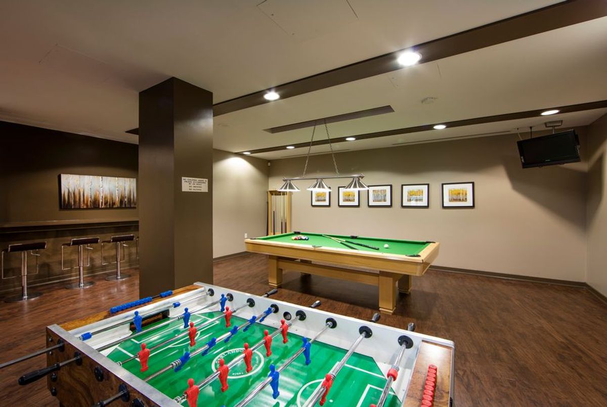 5191 Dundas Street W Toronto 5191 Dundas Street W Toronto