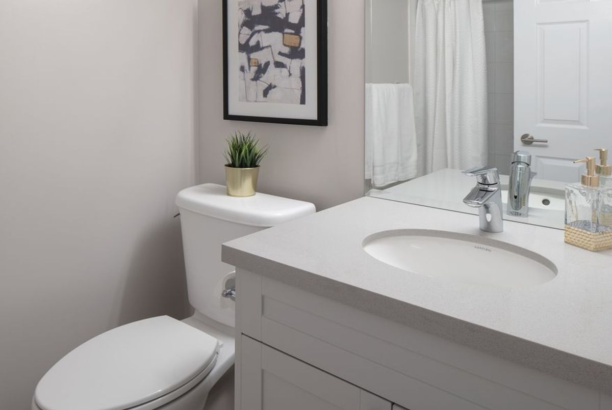 5191 Dundas Street W Toronto 5191 Dundas Street W Toronto