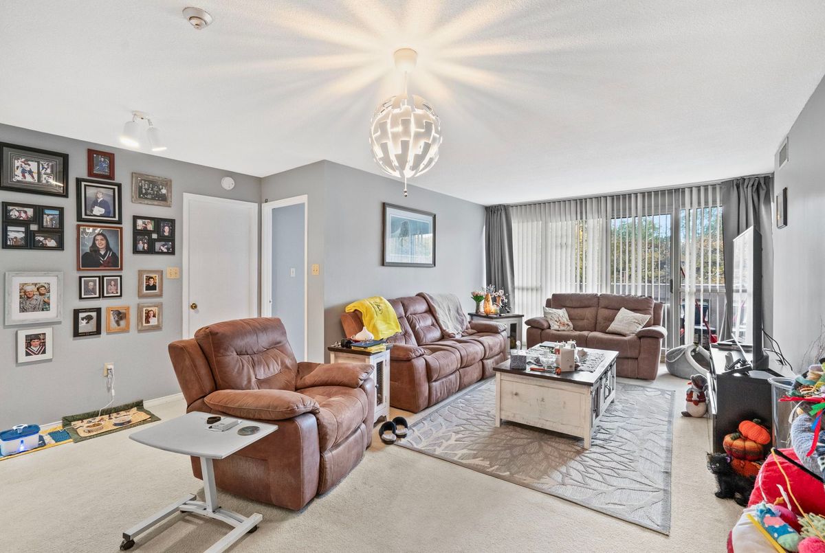 5090 Pinedale Avenue Burlington 5090 Pinedale Avenue Burlington