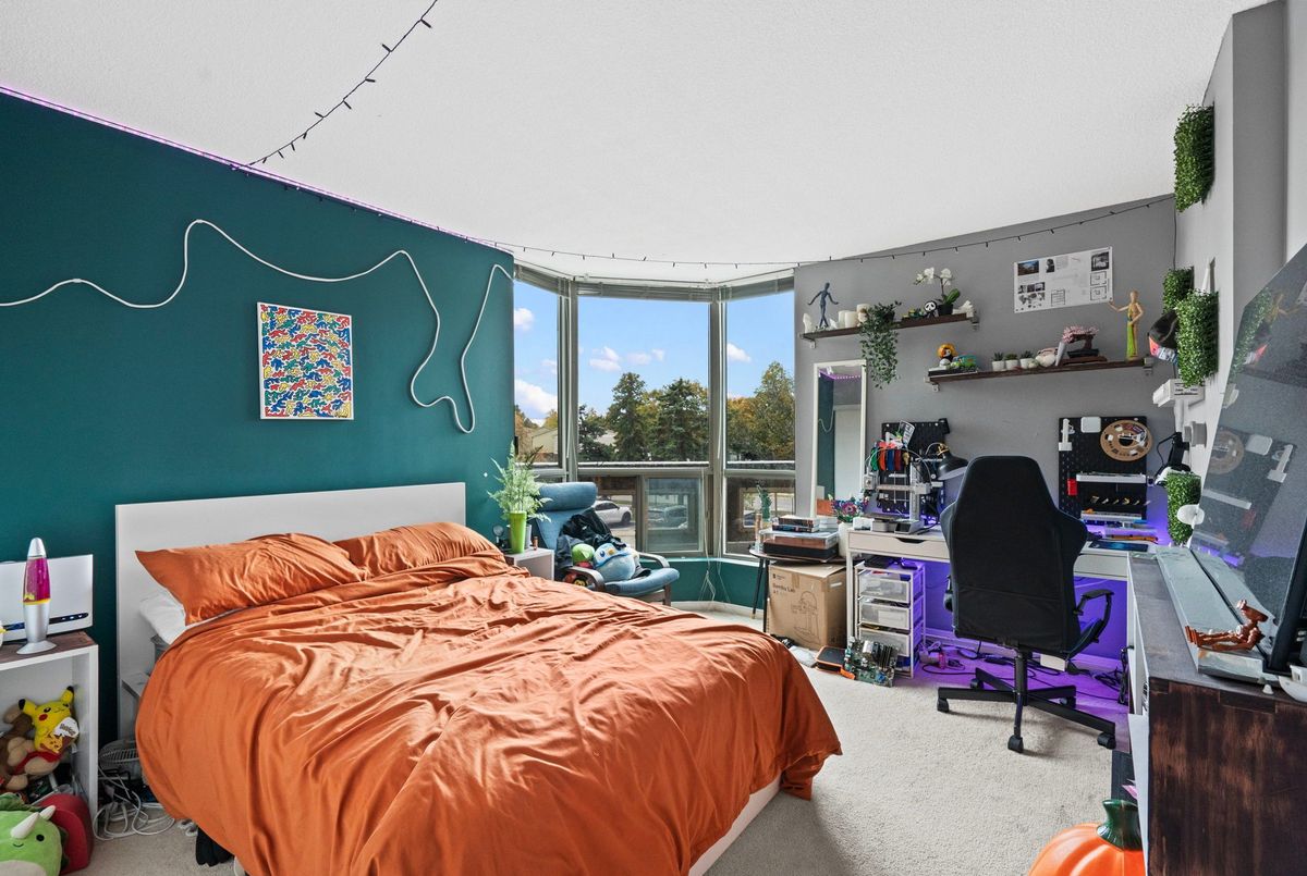 5090 Pinedale Avenue Burlington 5090 Pinedale Avenue Burlington