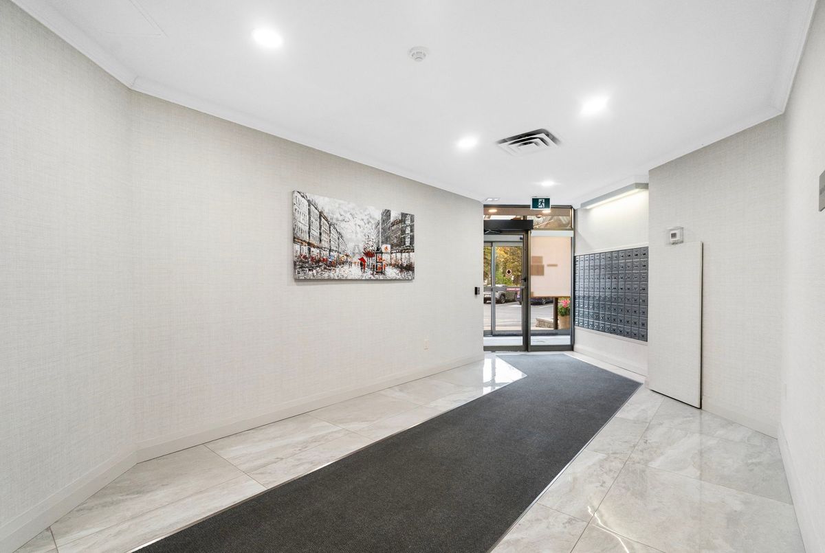 5090 Pinedale Avenue Burlington 5090 Pinedale Avenue Burlington