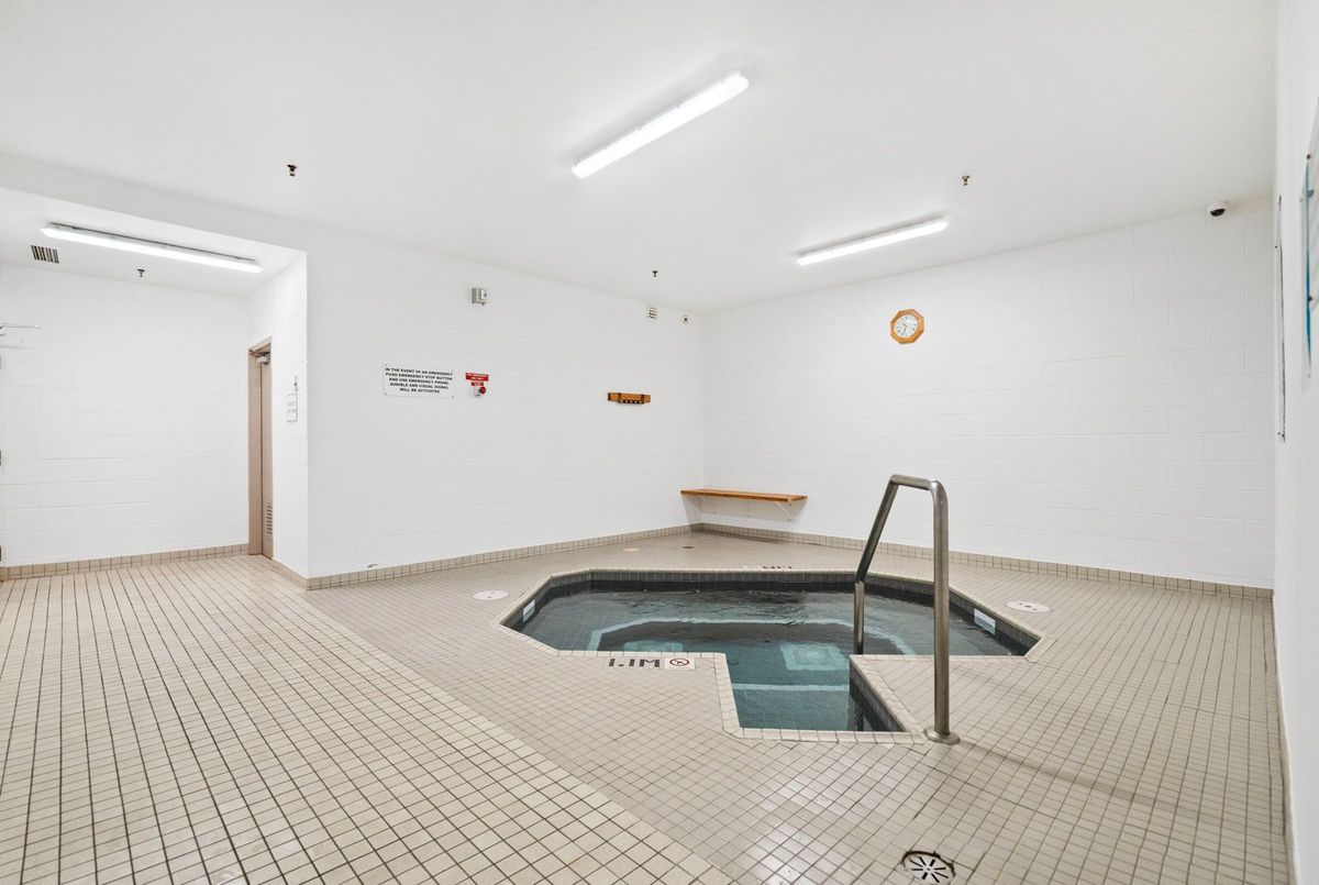 5090 Pinedale Avenue Burlington 5090 Pinedale Avenue Burlington