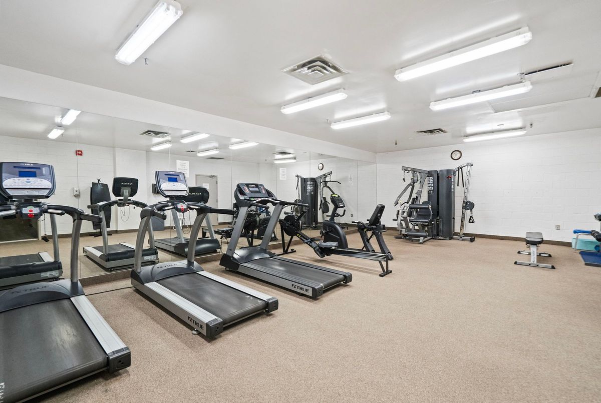 5090 Pinedale Avenue Burlington 5090 Pinedale Avenue Burlington