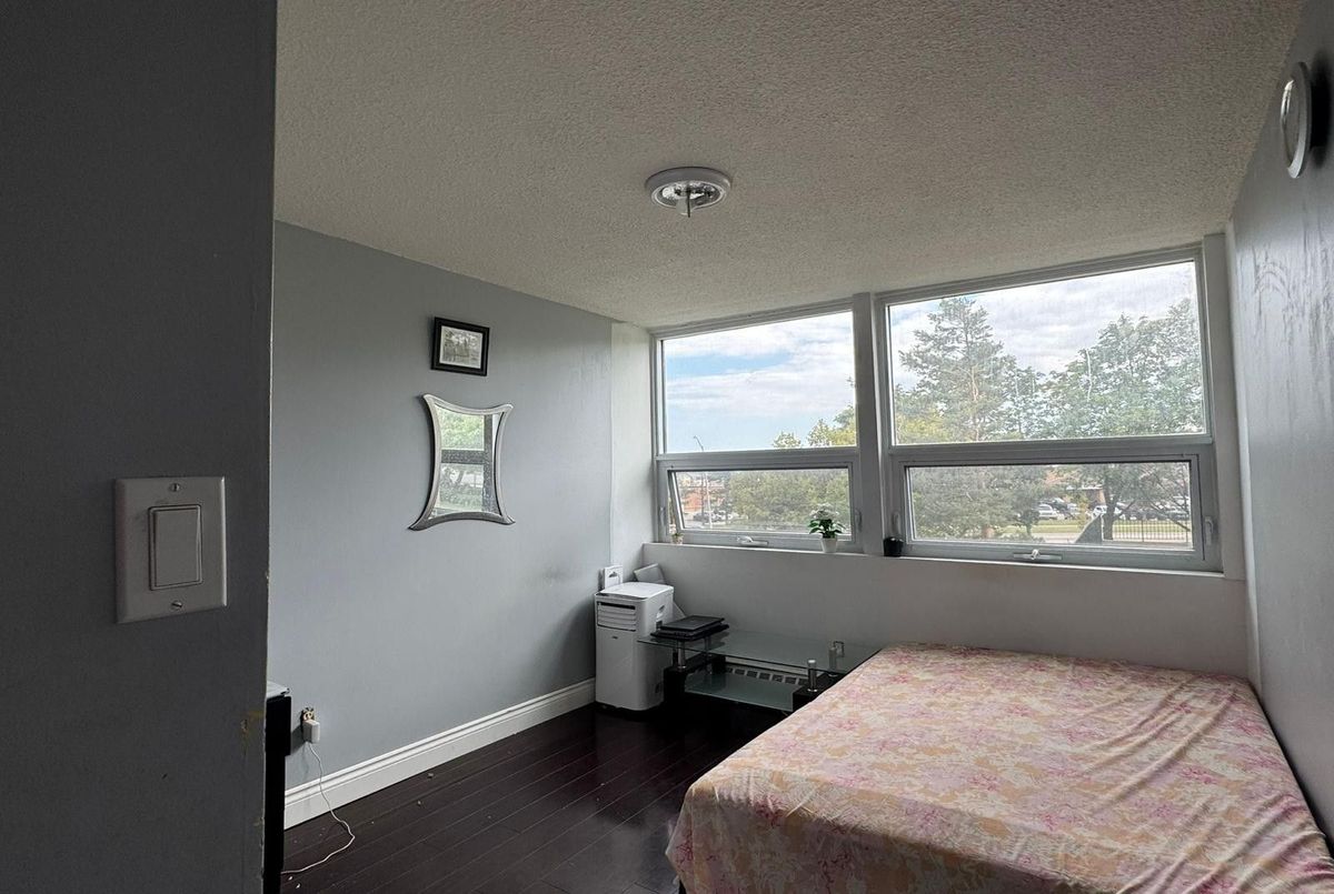 2929 Aquitaine Avenue Mississauga 2929 Aquitaine Avenue Mississauga