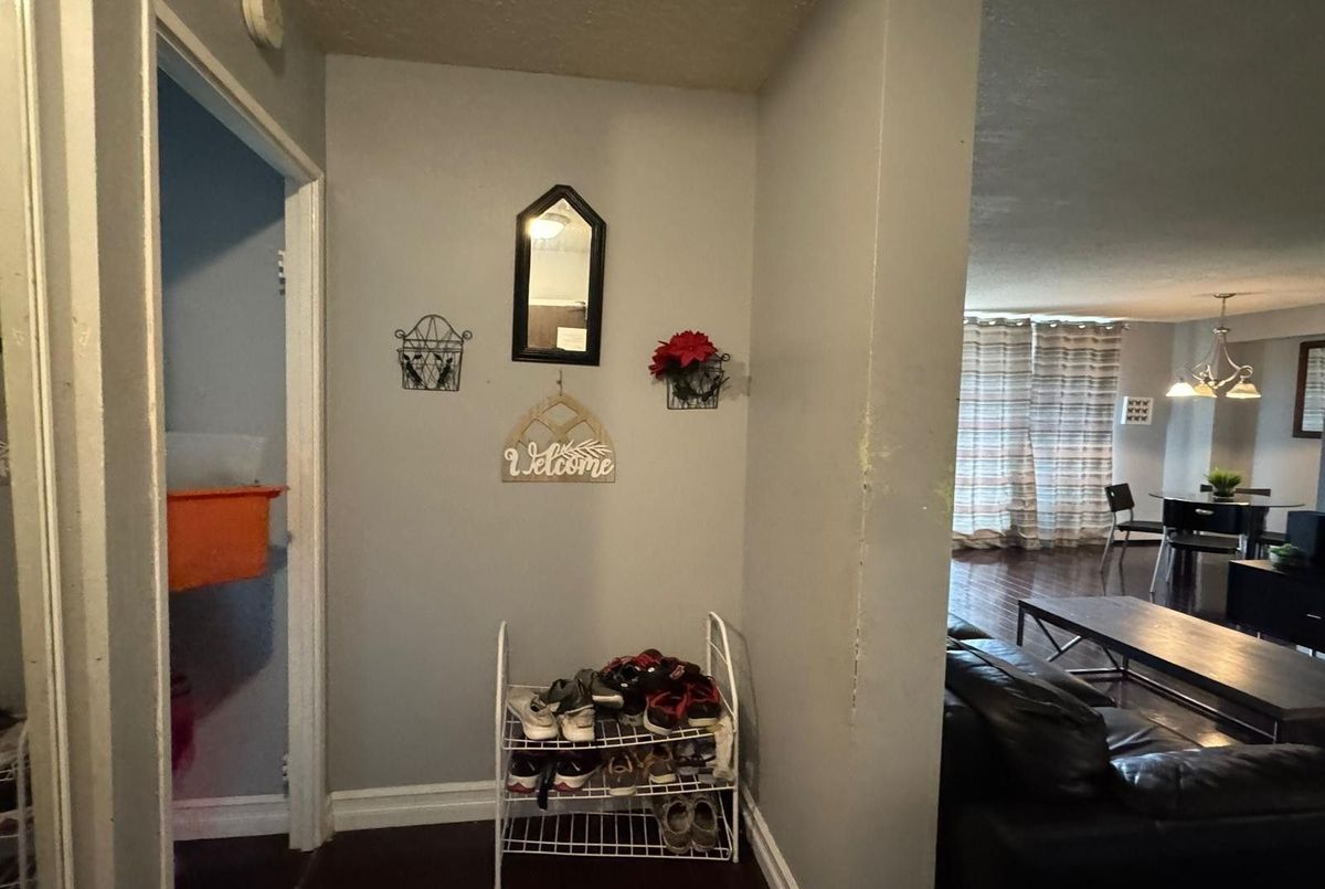 2929 Aquitaine Avenue Mississauga 2929 Aquitaine Avenue Mississauga