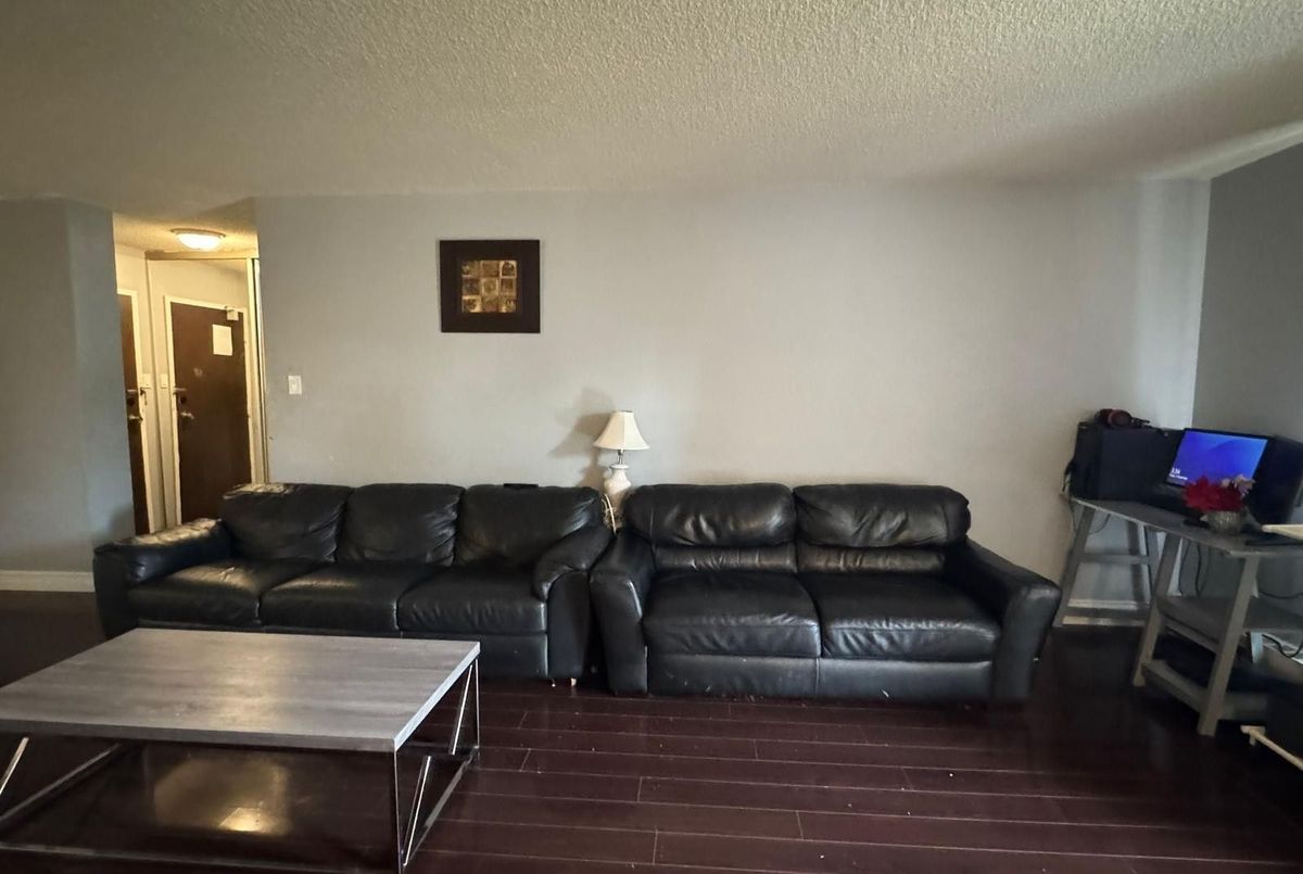 2929 Aquitaine Avenue Mississauga 2929 Aquitaine Avenue Mississauga