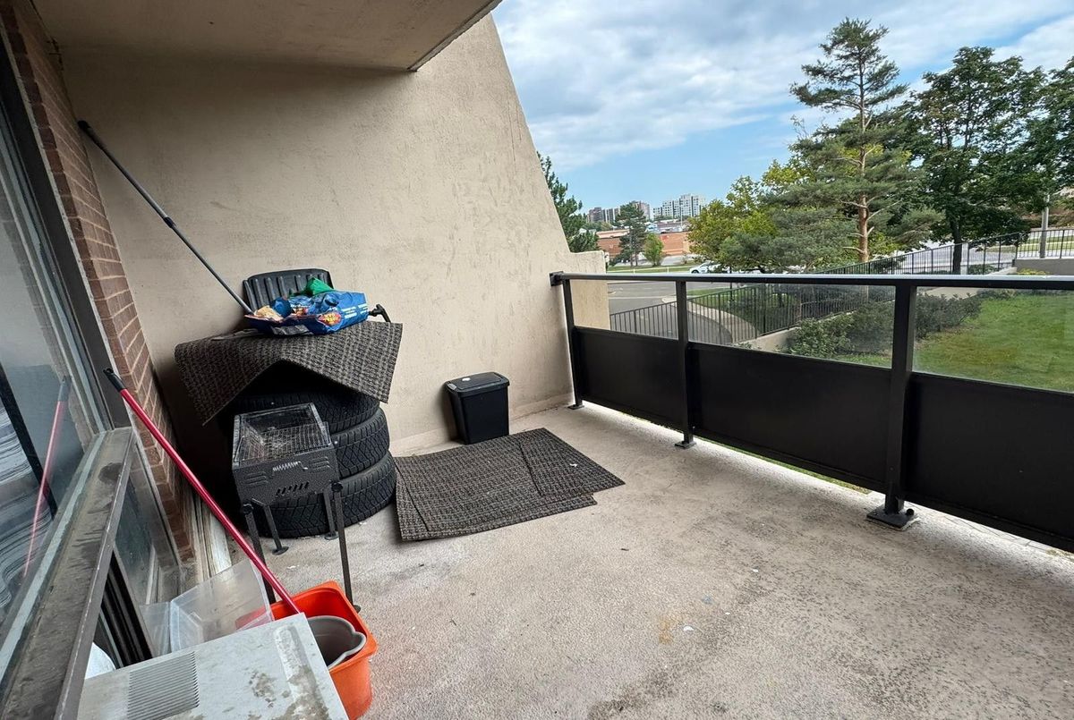 2929 Aquitaine Avenue Mississauga 2929 Aquitaine Avenue Mississauga