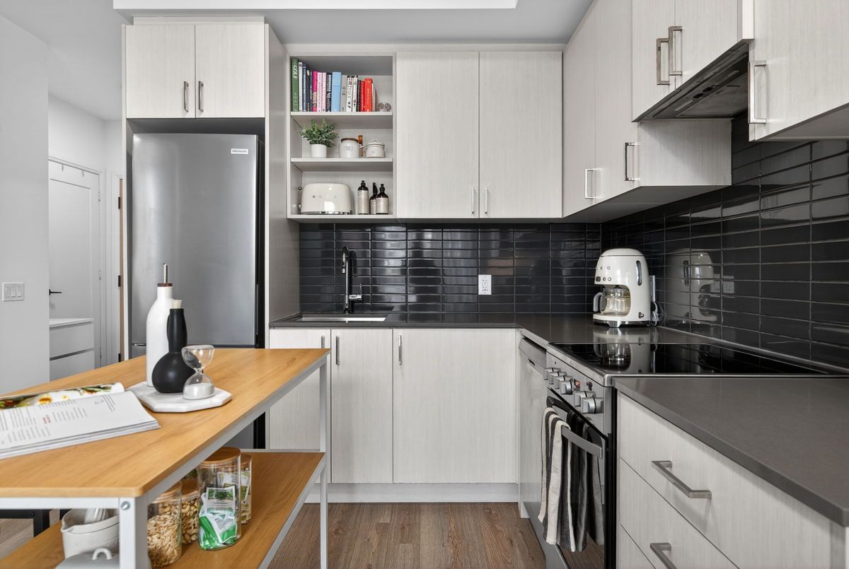 50 George Butchart Drive Toronto 50 George Butchart Drive Toronto