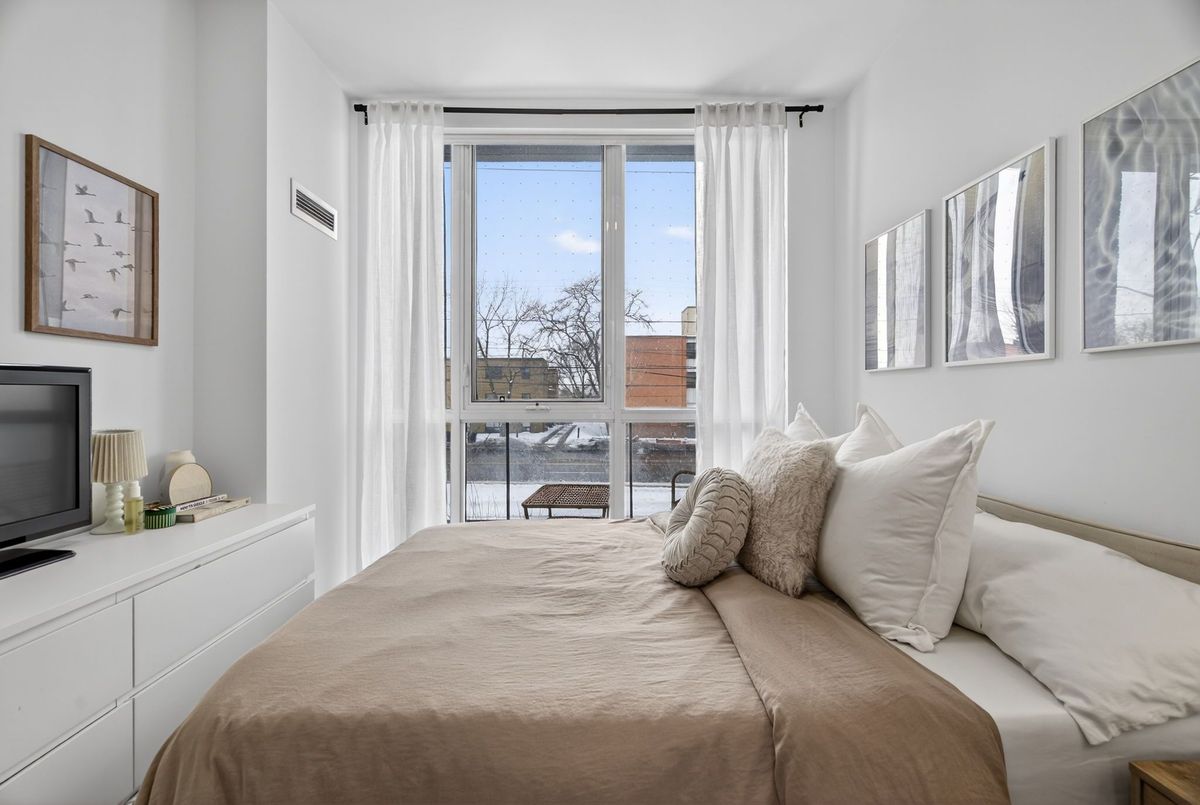 50 George Butchart Drive Toronto 50 George Butchart Drive Toronto