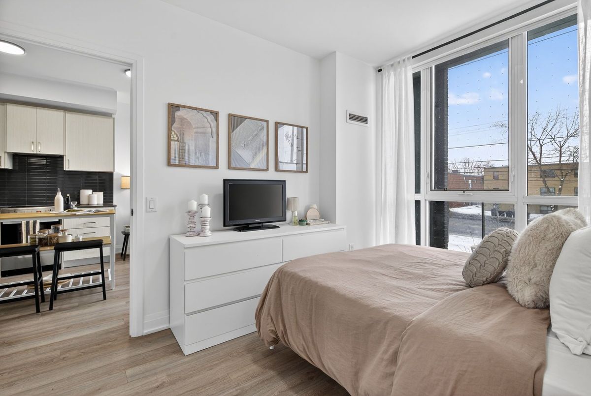 50 George Butchart Drive Toronto 50 George Butchart Drive Toronto