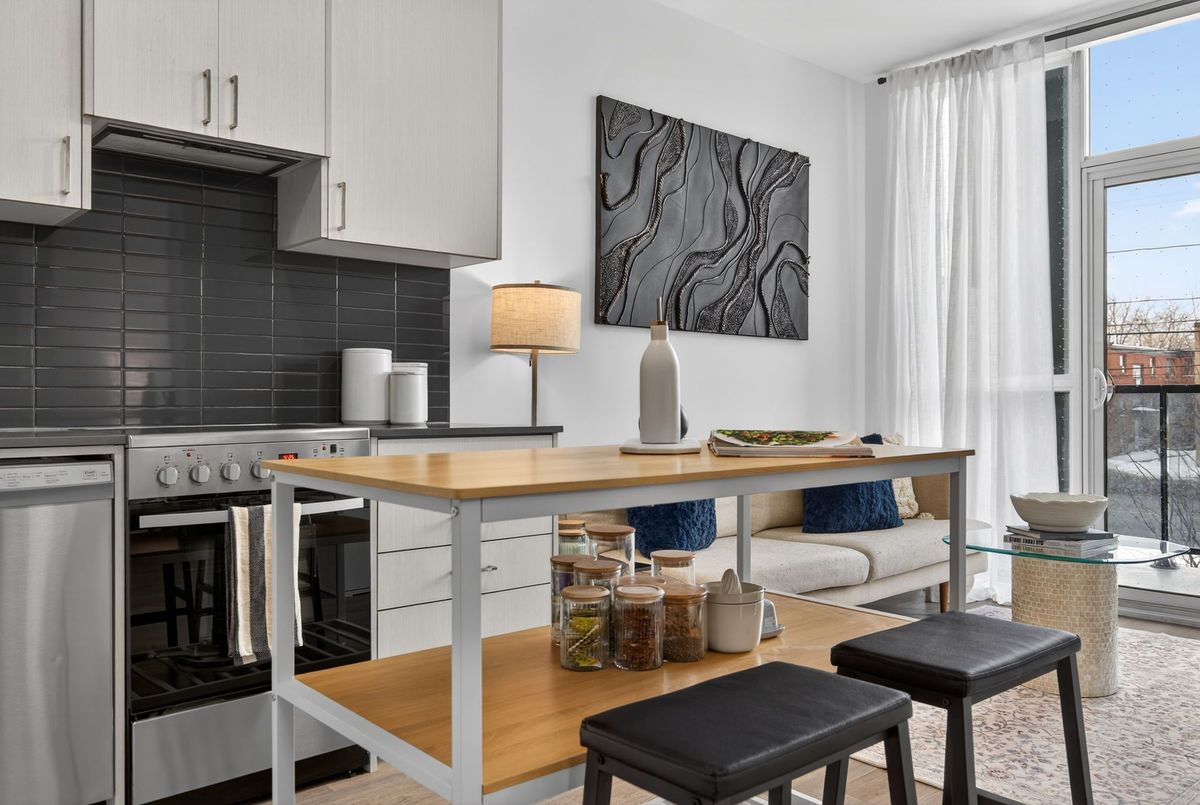 50 George Butchart Drive Toronto 50 George Butchart Drive Toronto