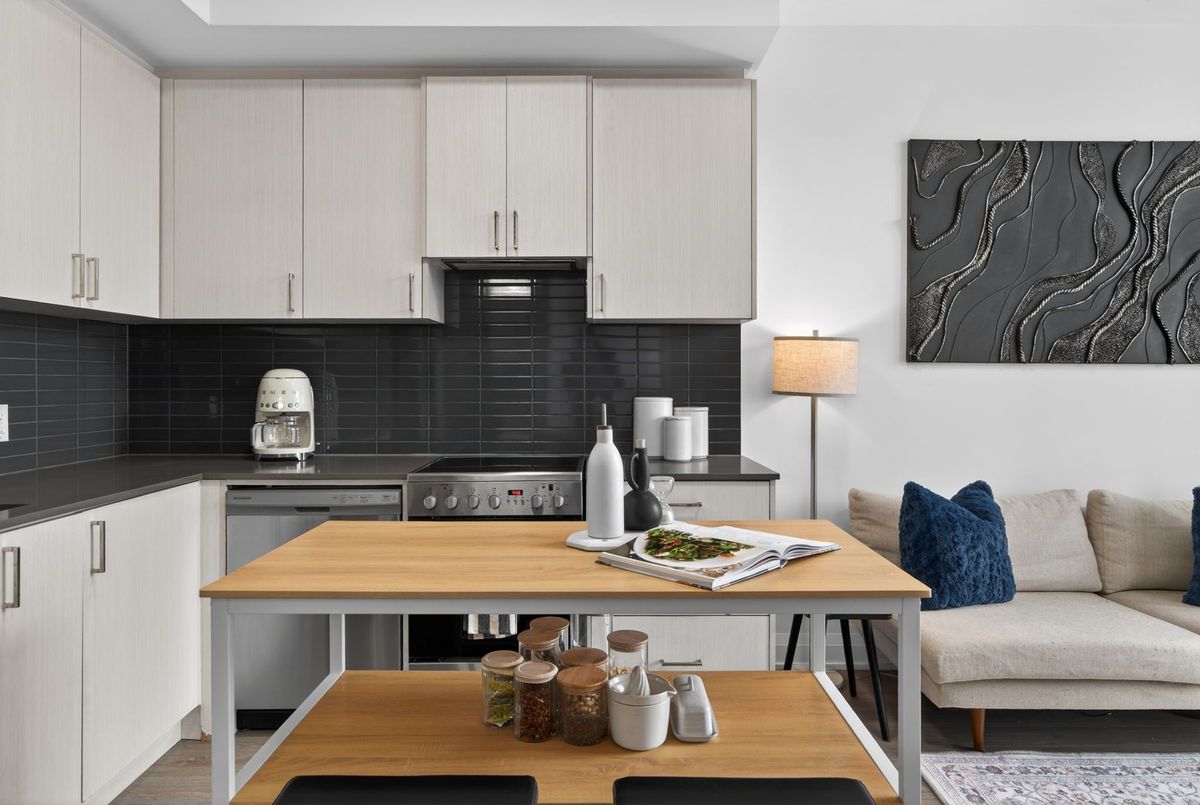 50 George Butchart Drive Toronto 50 George Butchart Drive Toronto