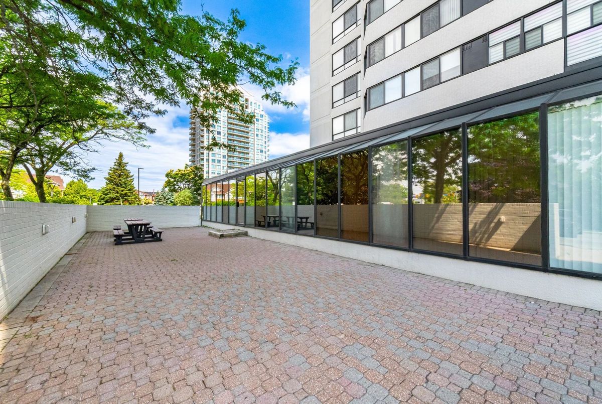 1360 Rathburn Road E Mississauga 1360 Rathburn Road E Mississauga