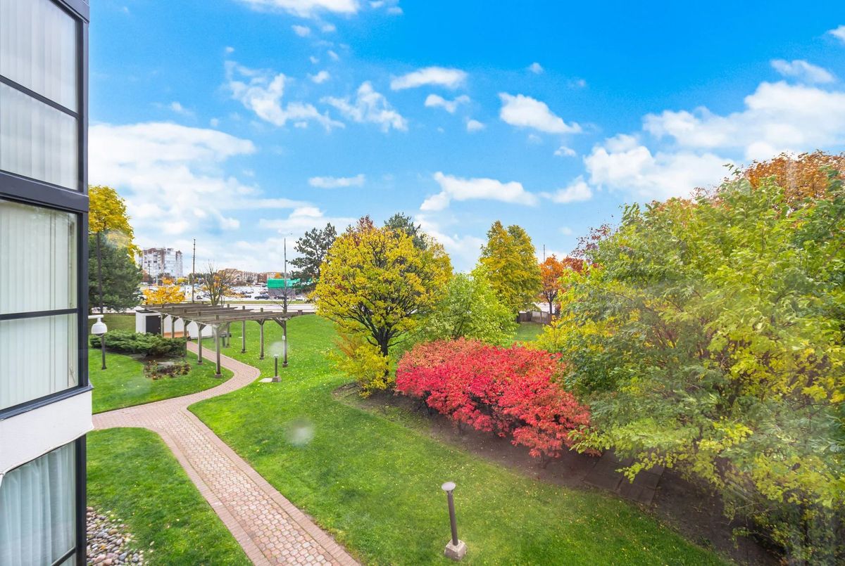 1360 Rathburn Road E Mississauga 1360 Rathburn Road E Mississauga