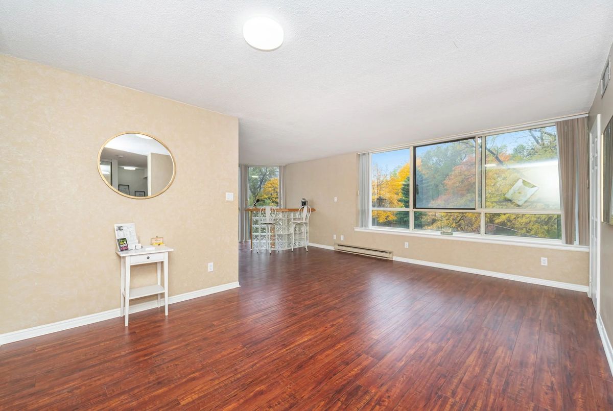 1360 Rathburn Road E Mississauga 1360 Rathburn Road E Mississauga