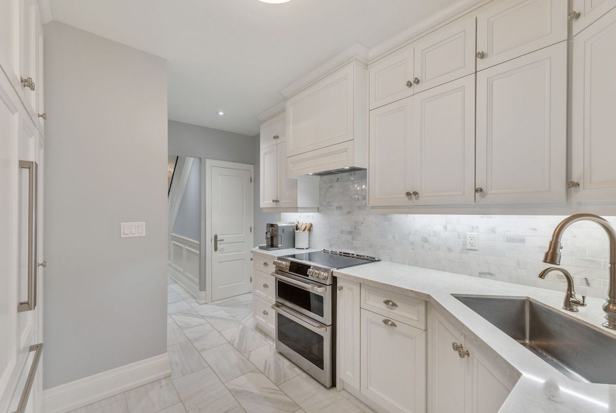 470 Runnymede Road Toronto 470 Runnymede Road Toronto