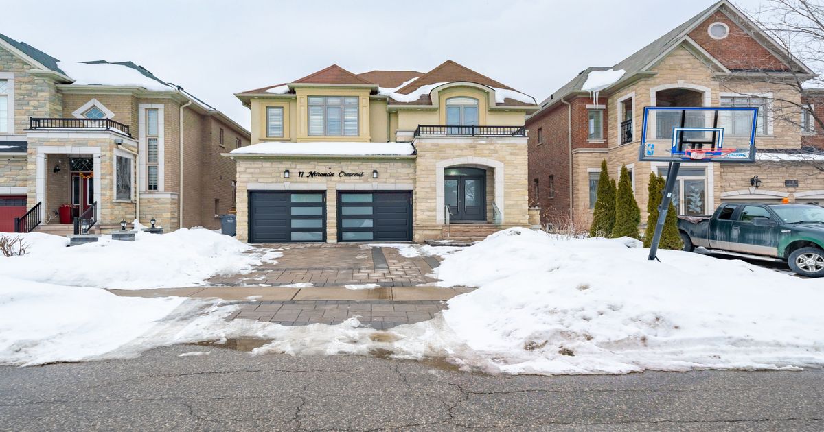 11 Noranda Crescent Brampton