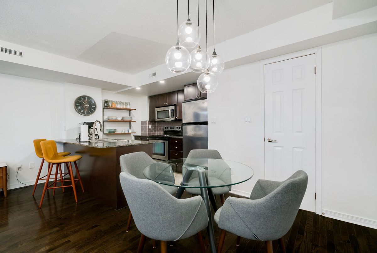 20 Foundry Avenue Toronto 20 Foundry Avenue Toronto