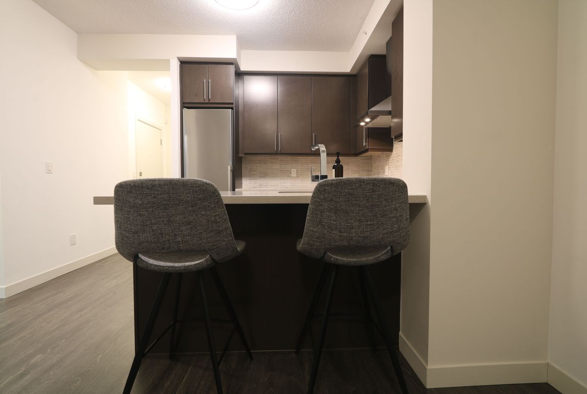 2093 Fairview Street Burlington 2093 Fairview Street Burlington