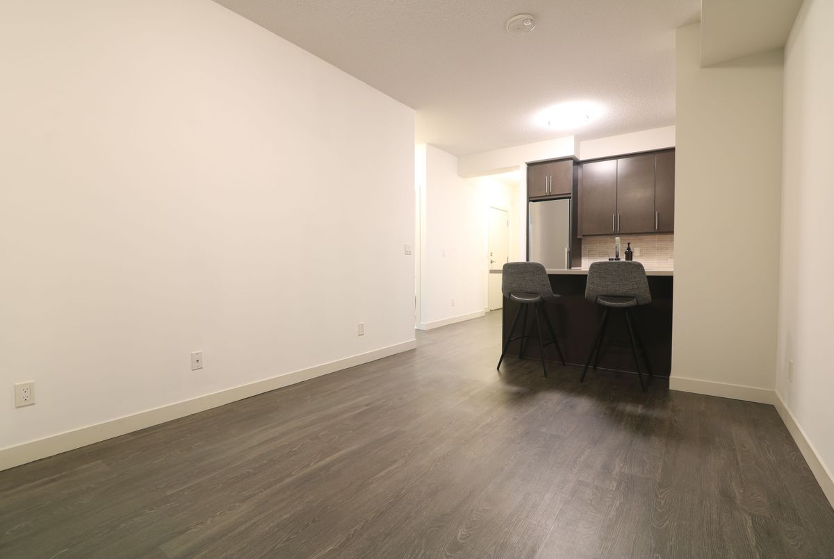 2093 Fairview Street Burlington 2093 Fairview Street Burlington