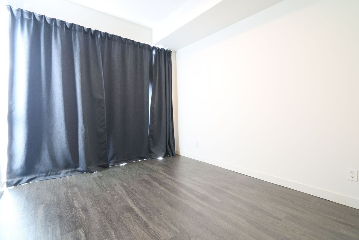 2093 Fairview Street Burlington 2093 Fairview Street Burlington