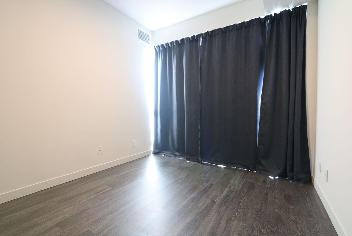 2093 Fairview Street Burlington 2093 Fairview Street Burlington