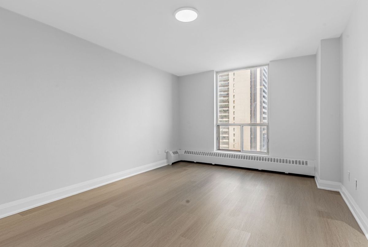 377 Ridelle Avenue Toronto 377 Ridelle Avenue Toronto