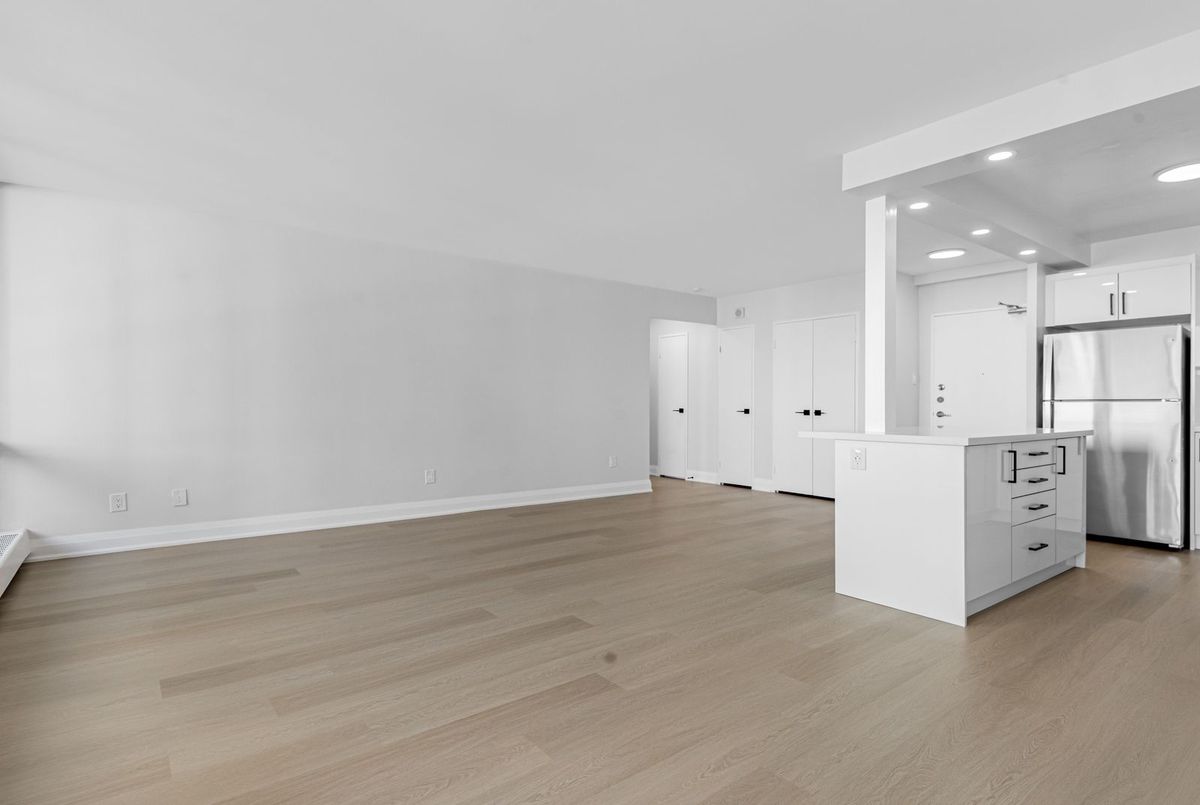 377 Ridelle Avenue Toronto 377 Ridelle Avenue Toronto