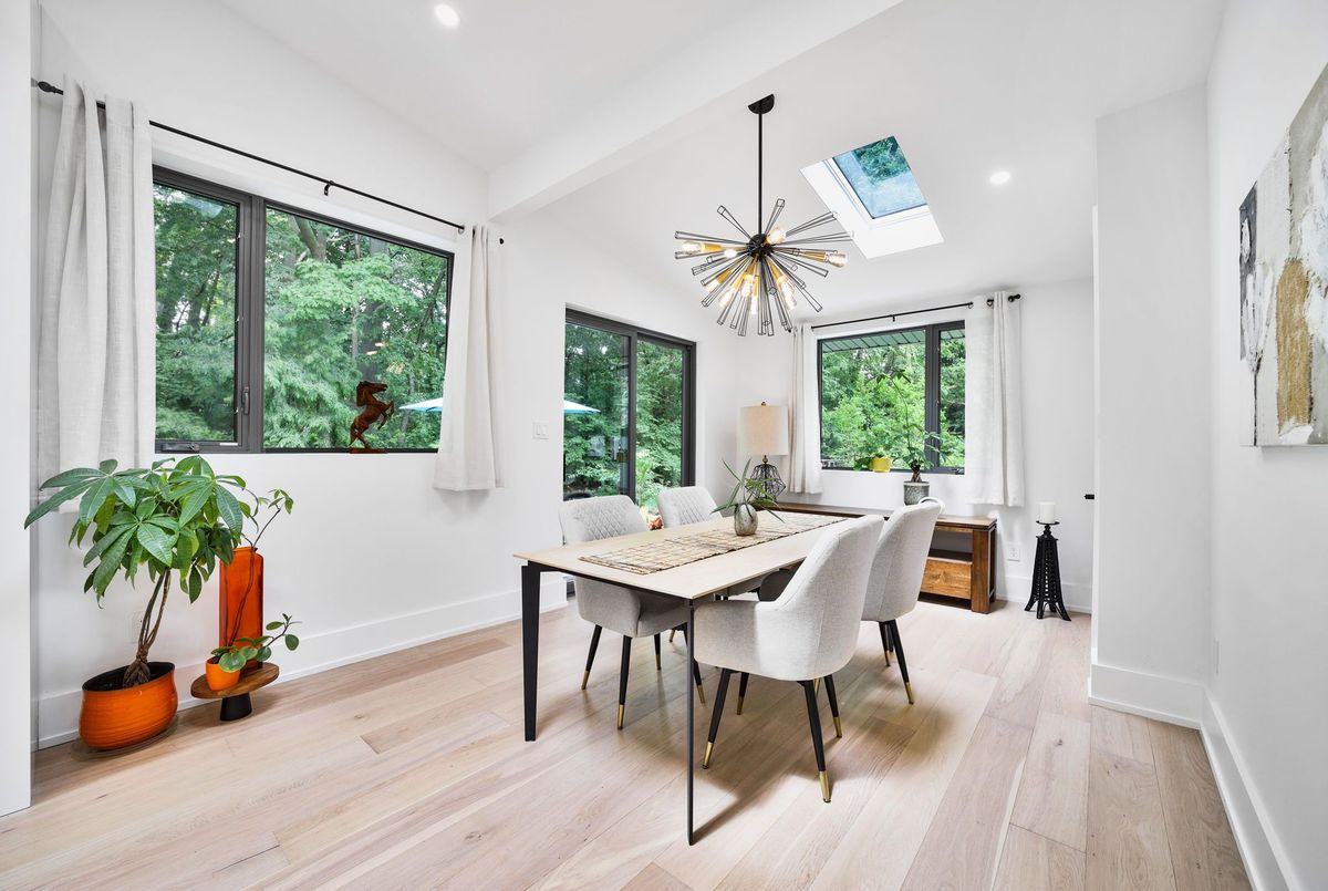 344 Dalewood Drive Oakville 344 Dalewood Drive Oakville