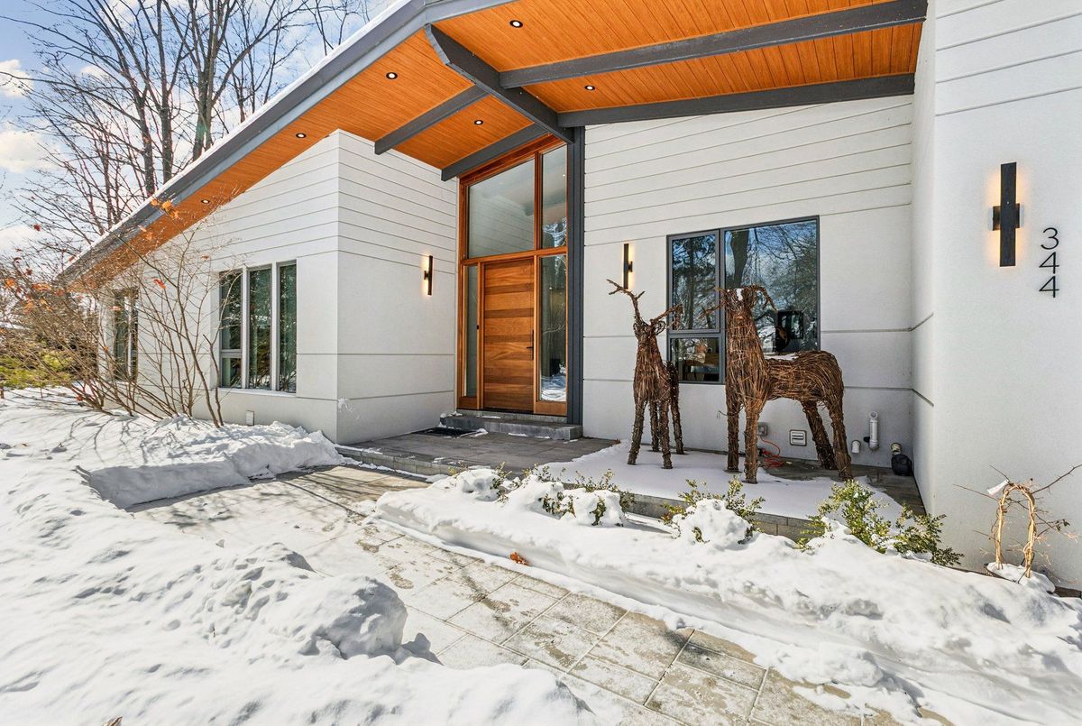 344 Dalewood Drive Oakville 344 Dalewood Drive Oakville